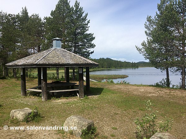 Grillkåtan vid Søndagsmyrdammen